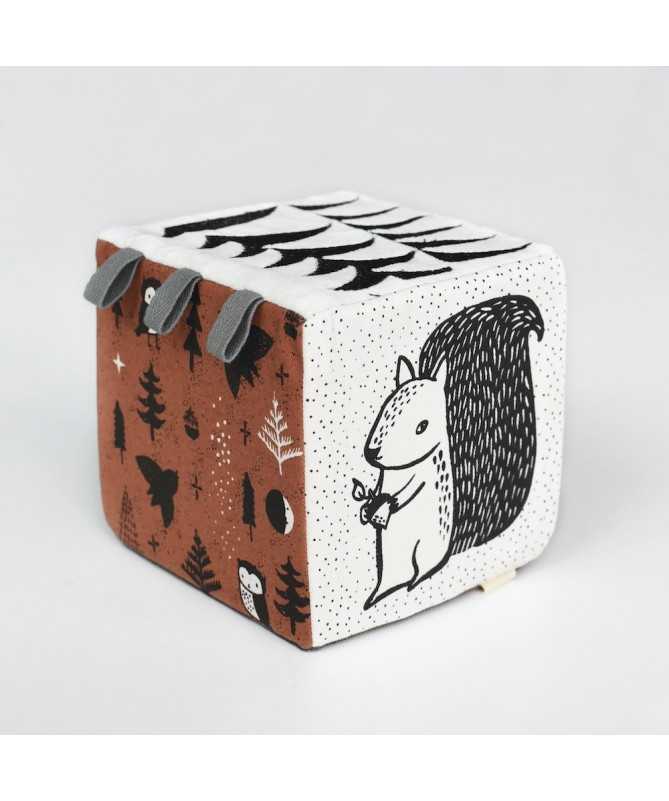 Cube sensoriel - Tissu biologique - Woodland Cube sensoriel - Tissu biologique - Woodland