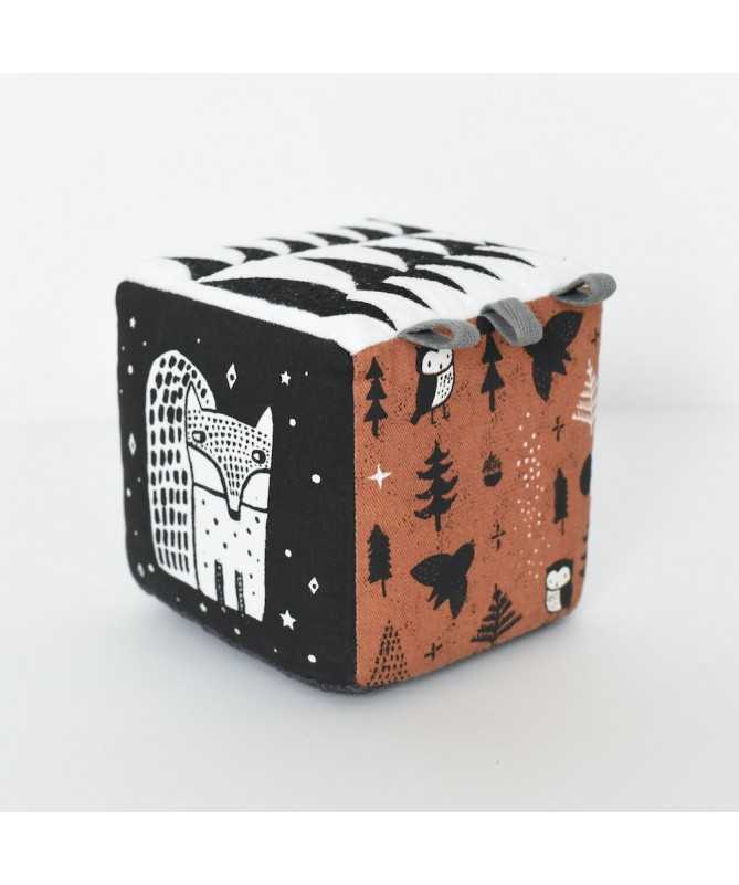Cube sensoriel - Tissu biologique - Woodland Cube sensoriel - Tissu biologique - Woodland