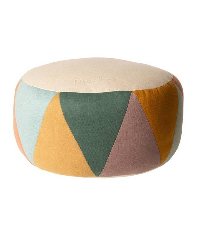 Grand pouf, multicolor Grand pouf, multicolor
